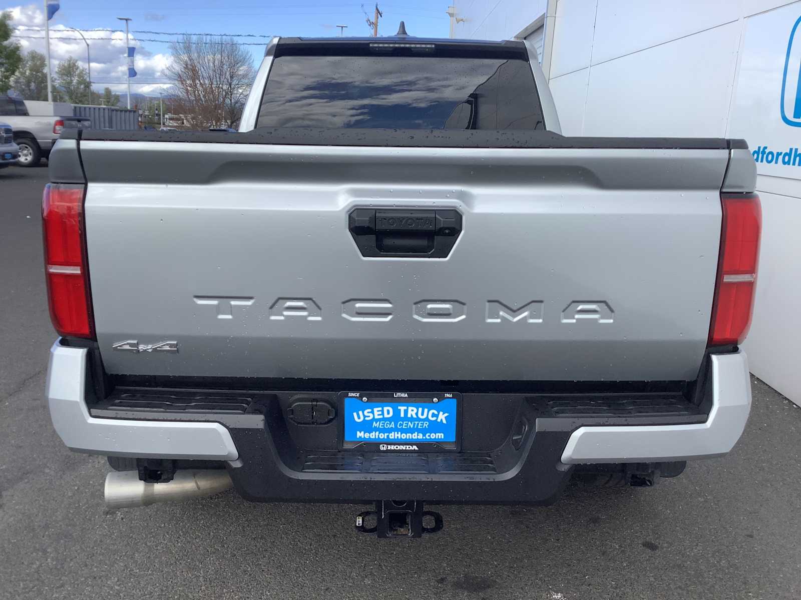 Thumbnail: 2024 Toyota Tacoma - 5