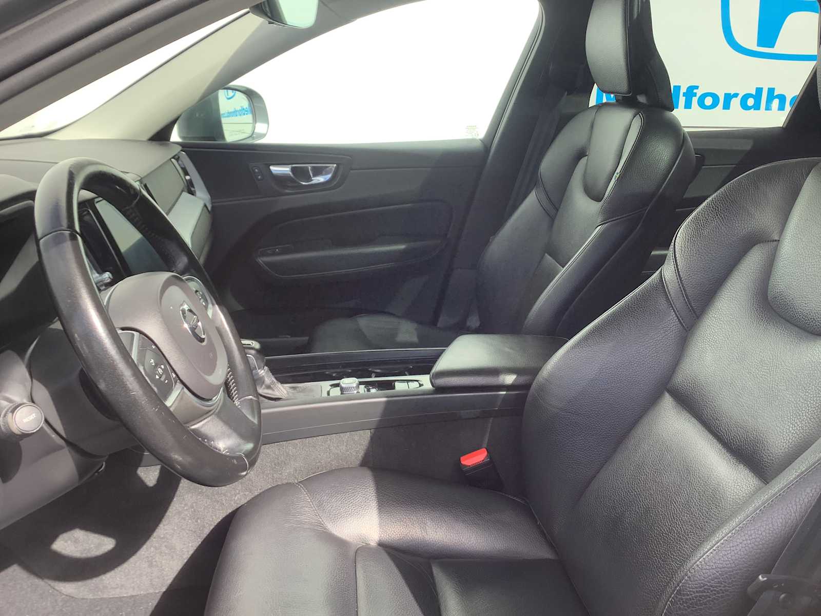 Thumbnail: 2020 Volvo XC60 - 2