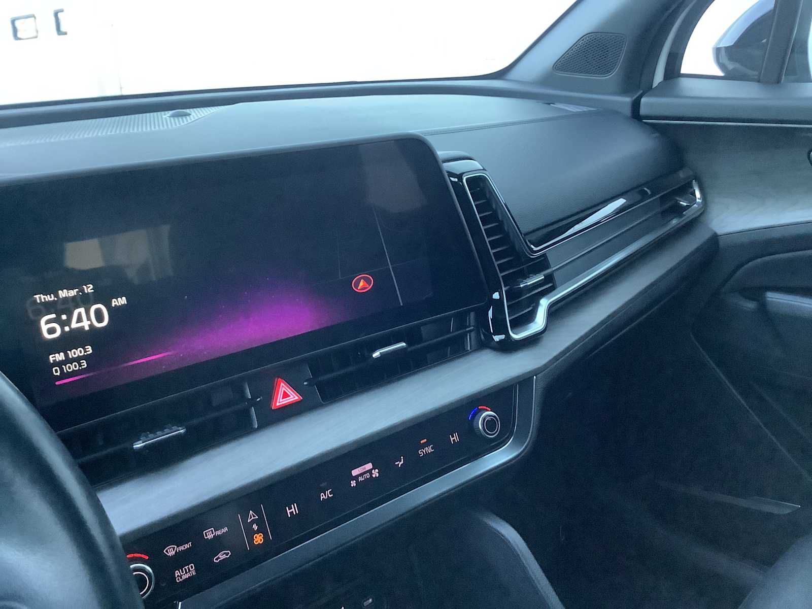 Thumbnail: 2023 Kia Sportage - 17