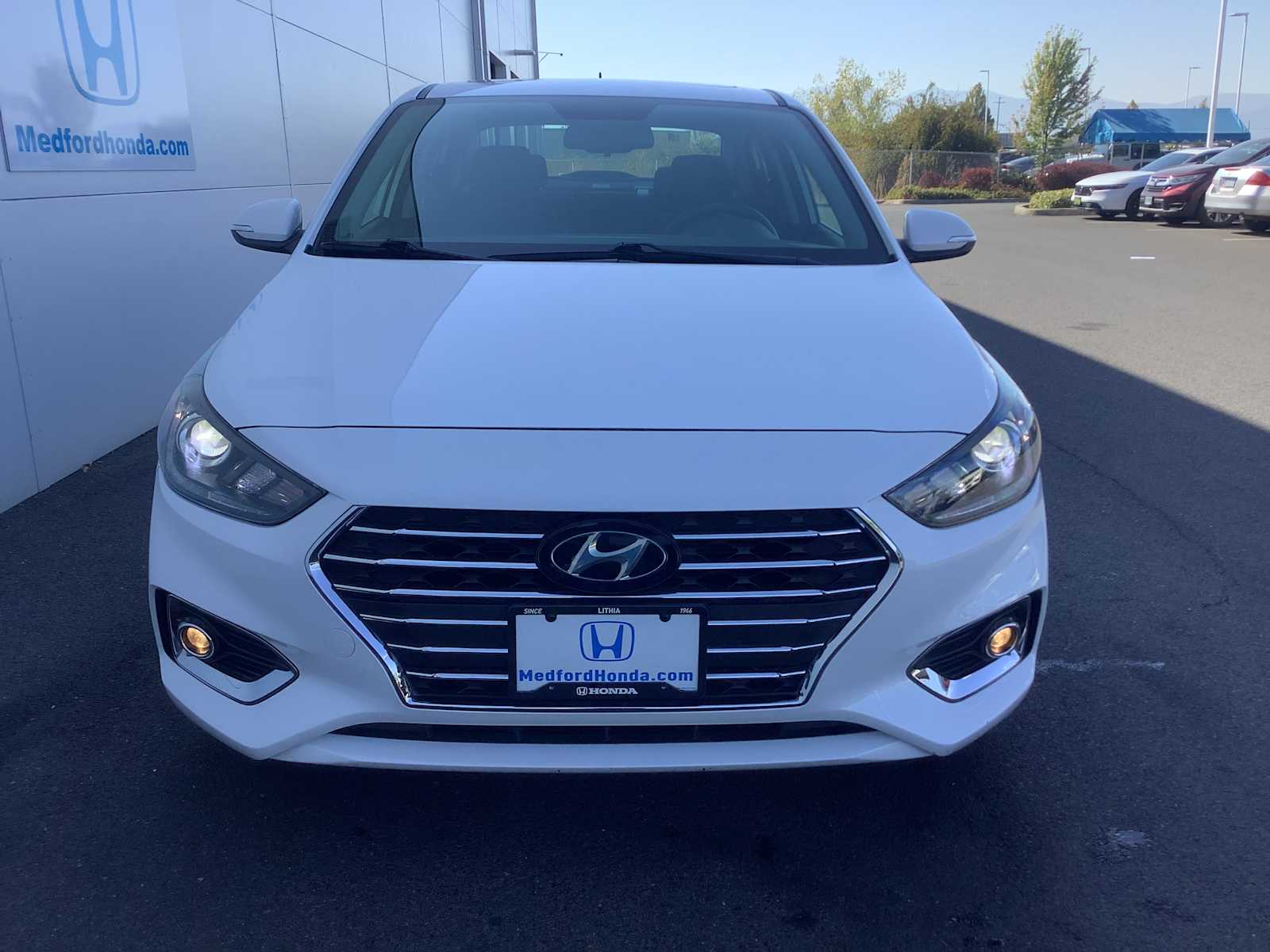 Thumbnail: 2021 Hyundai Accent - 9