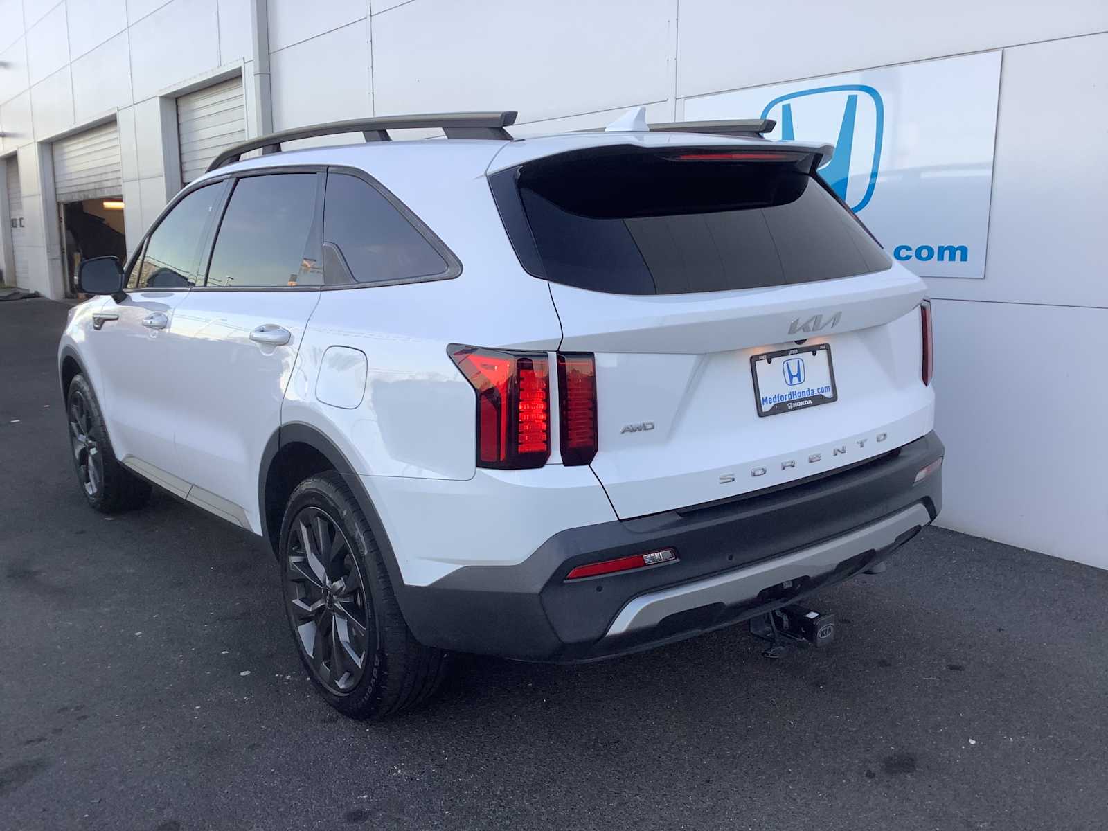Thumbnail: 2022 Kia Sorento - 4