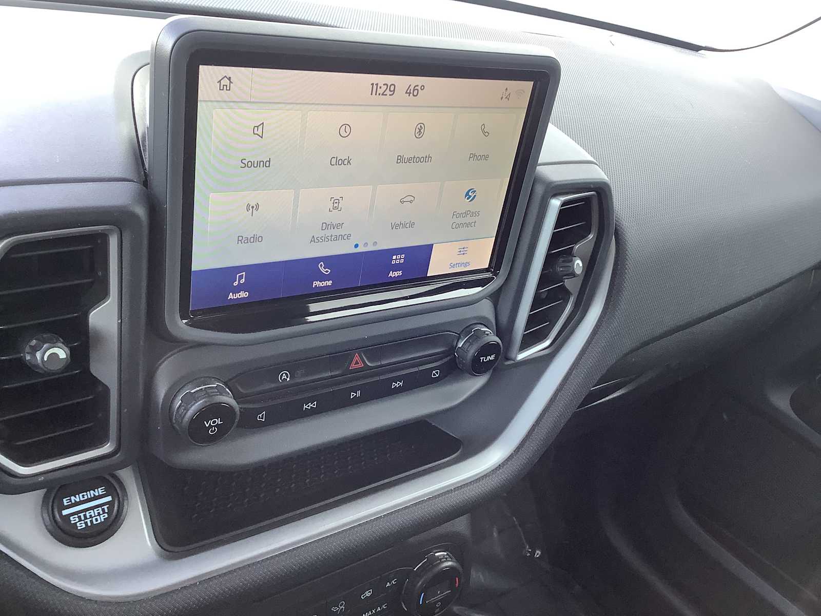 Thumbnail: 2021 Ford Bronco Sport - 16