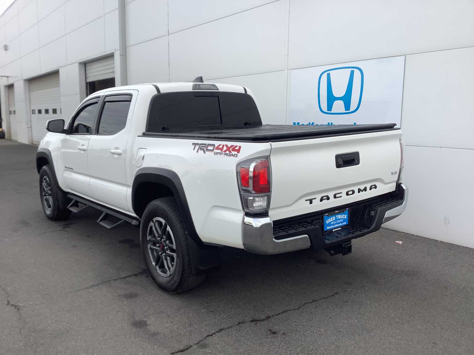 2021 Toyota Tacoma TRD V6 photo 4