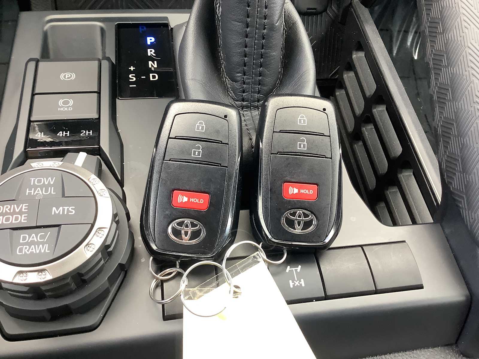 Thumbnail: 2024 Toyota Tacoma - 19