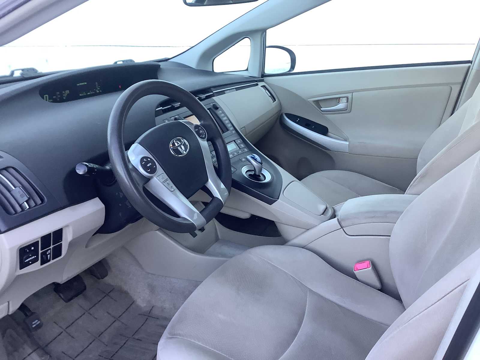 Thumbnail: 2010 Toyota Prius - 3