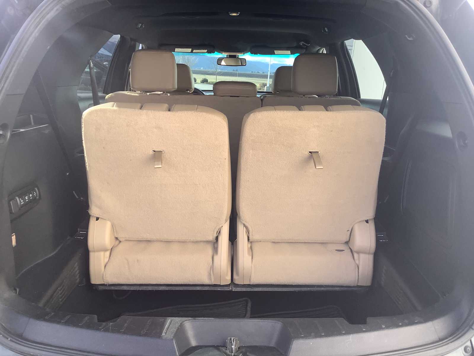 Thumbnail: 2016 Ford Explorer - 19