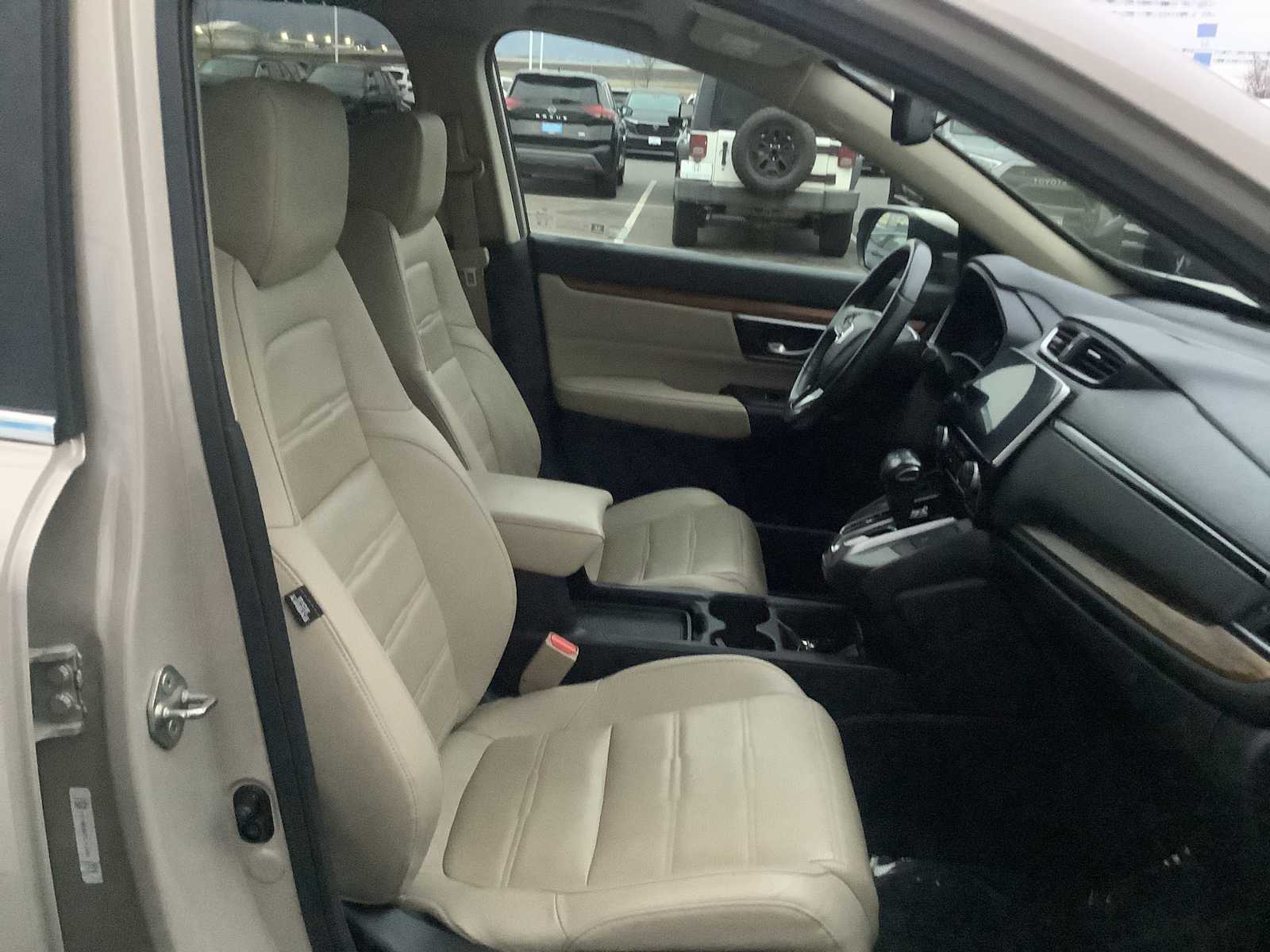 Thumbnail: 2019 Honda CR-V - 15