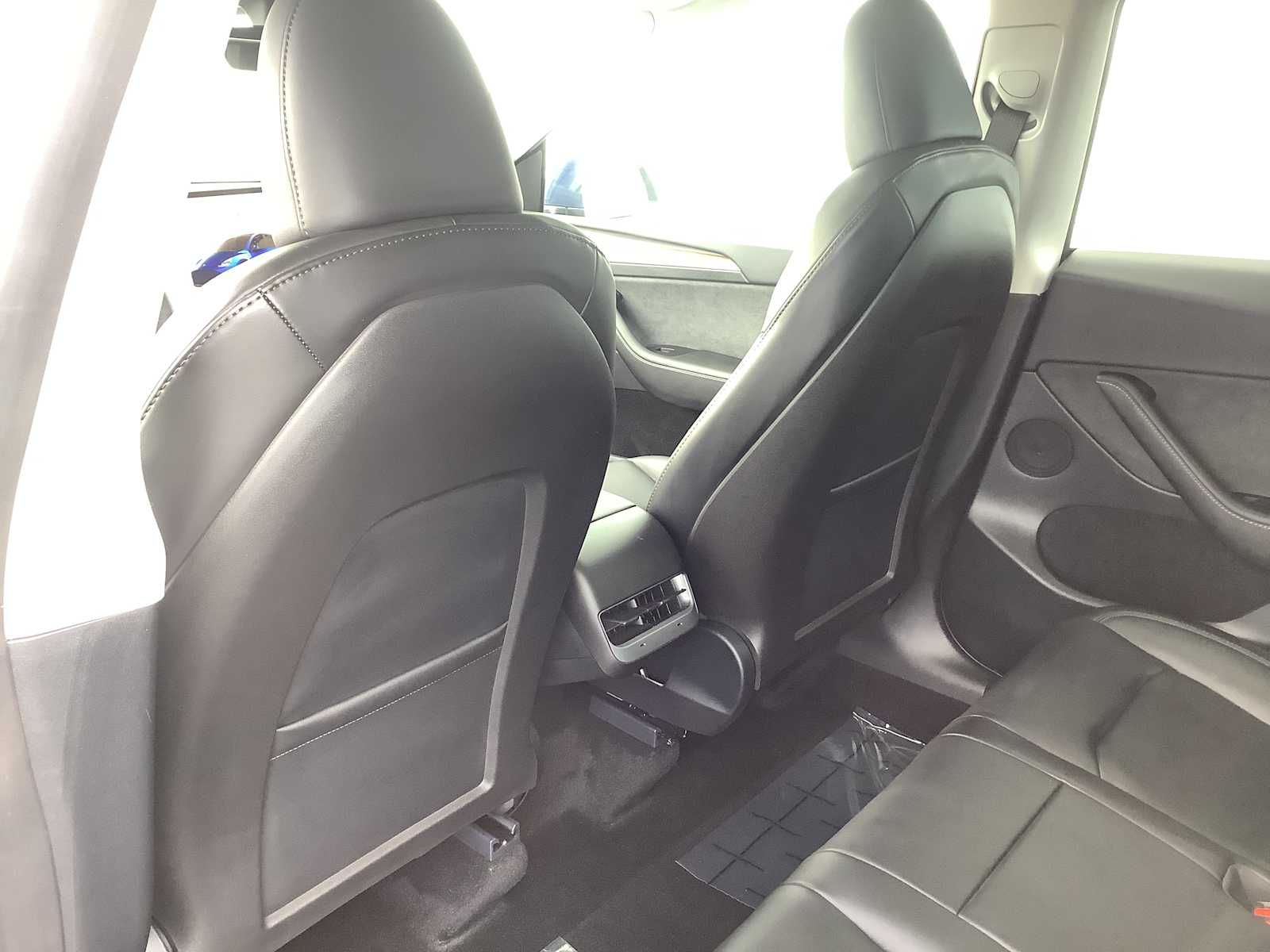 Thumbnail: 2024 Tesla Model Y - 12