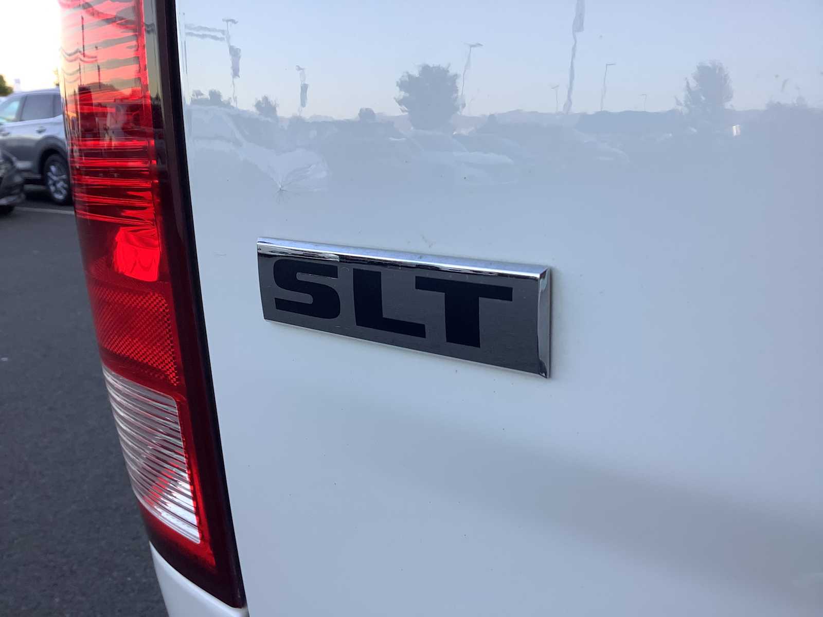 Thumbnail: 2020 RAM 1500 Classic - 14