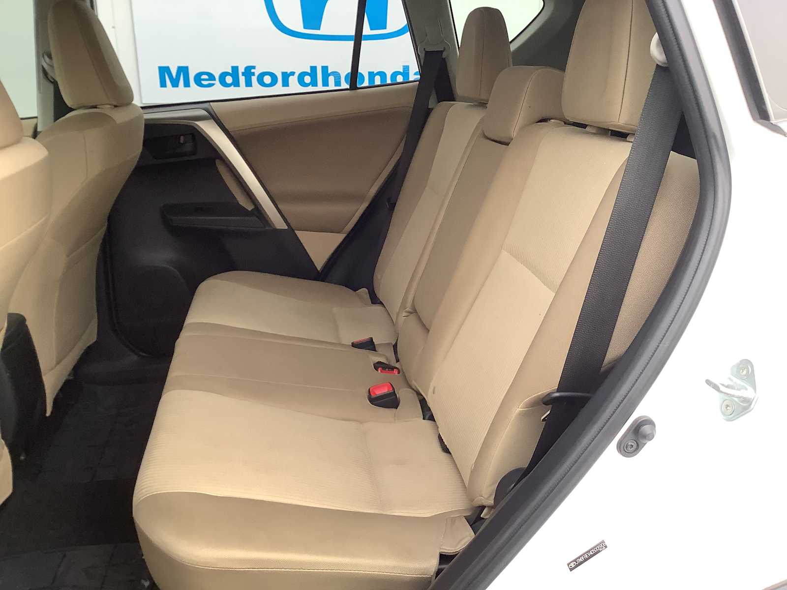 Thumbnail: 2013 Toyota RAV4 - 13