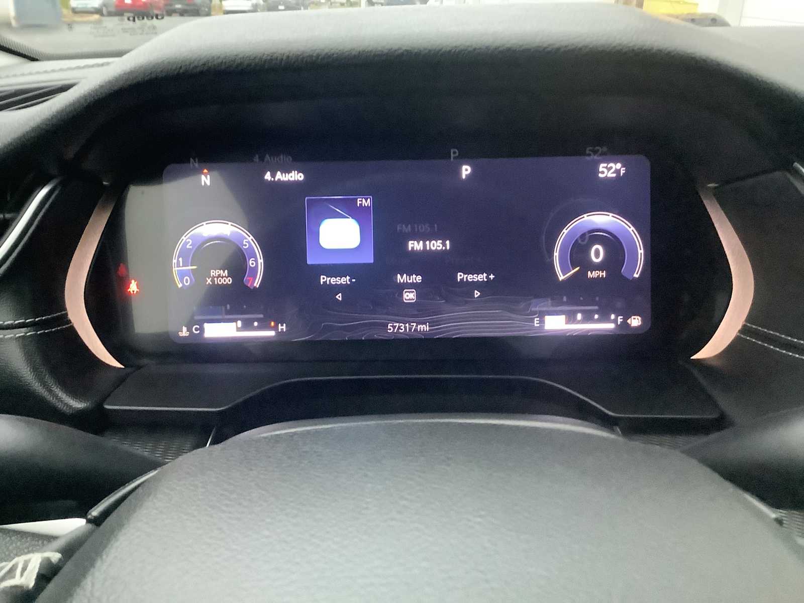 Thumbnail: 2023 Jeep Grand Cherokee - 20