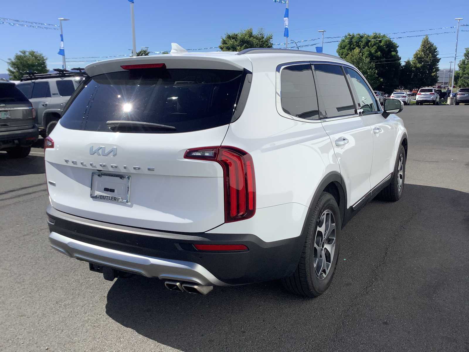 Thumbnail: 2022 Kia Telluride - 6