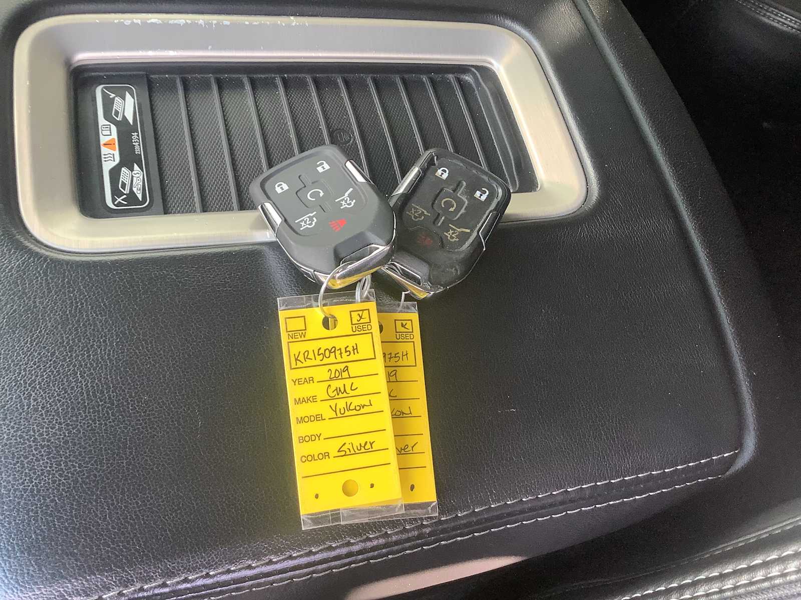 Thumbnail: 2019 GMC Yukon XL - 20