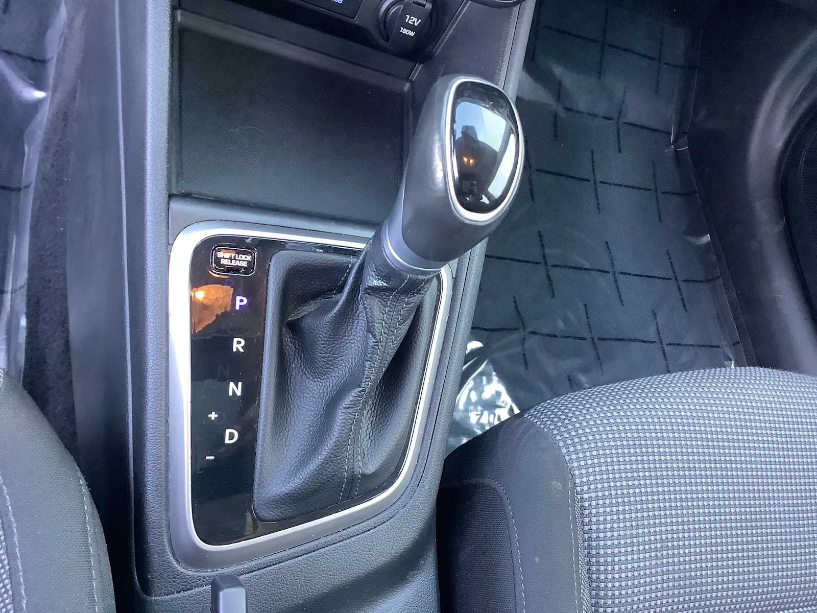 Thumbnail: 2021 Hyundai Accent - 18