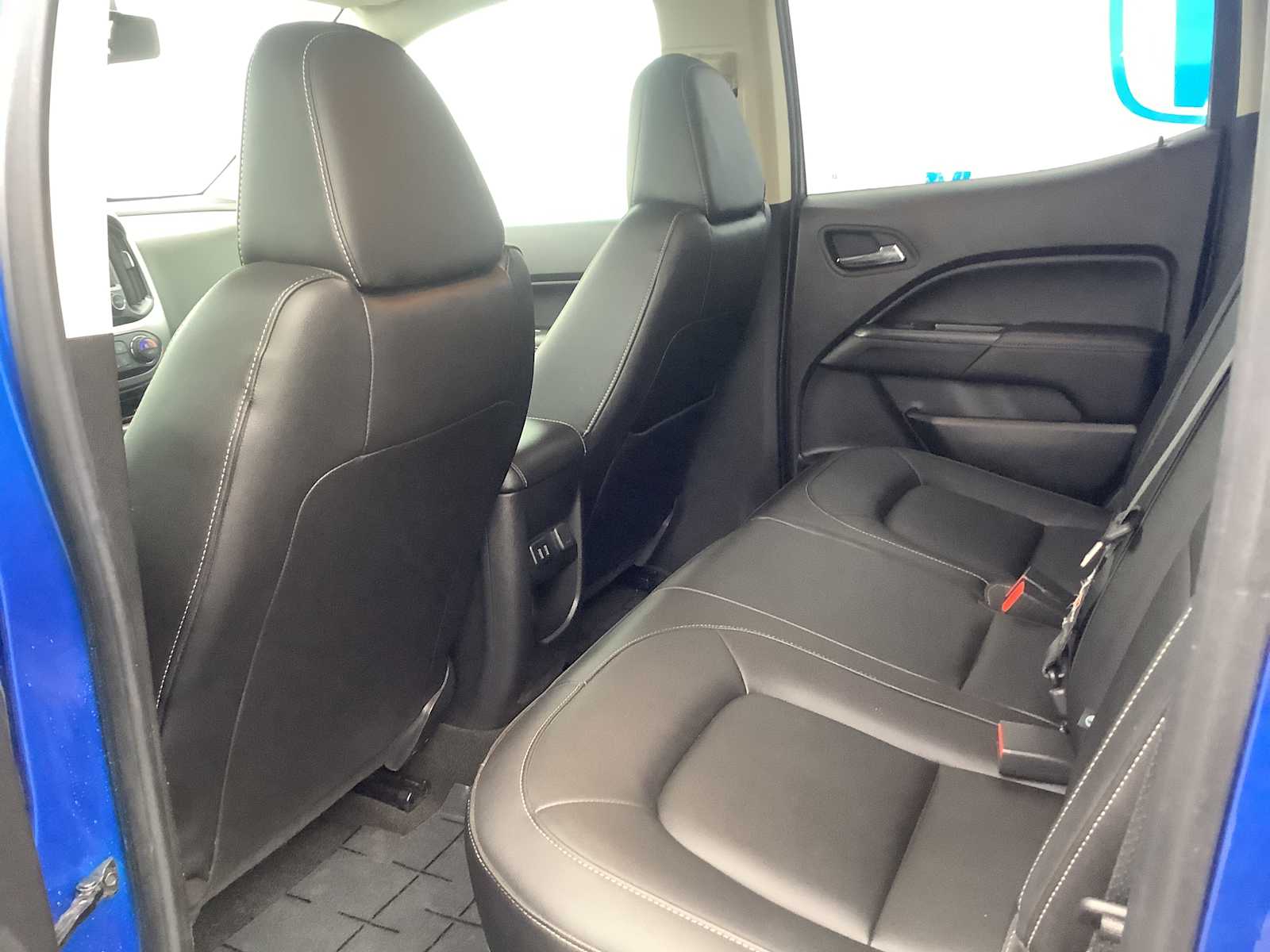 Thumbnail: 2018 GMC Canyon - 12