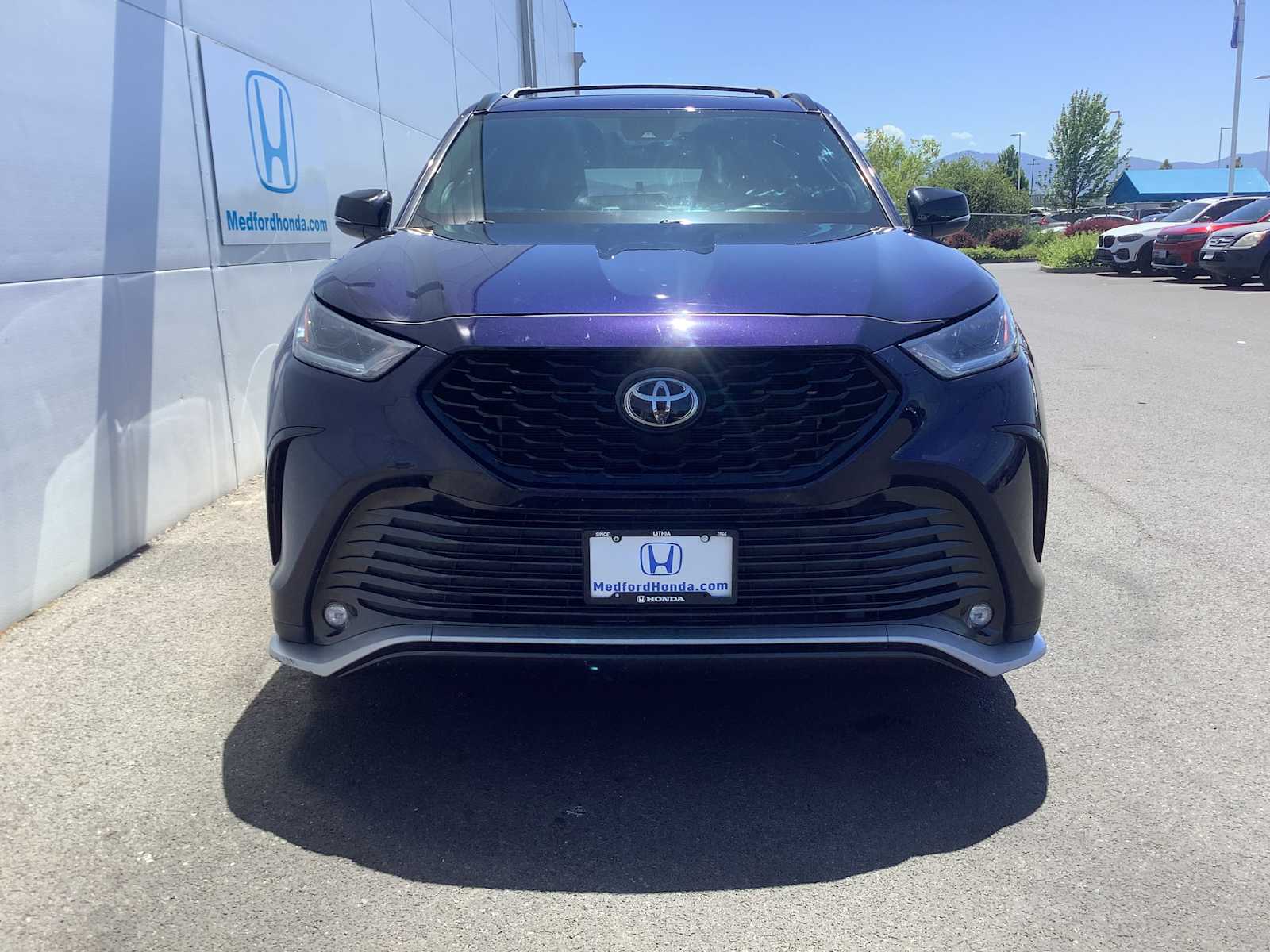 Thumbnail: 2021 Toyota Highlander - 5