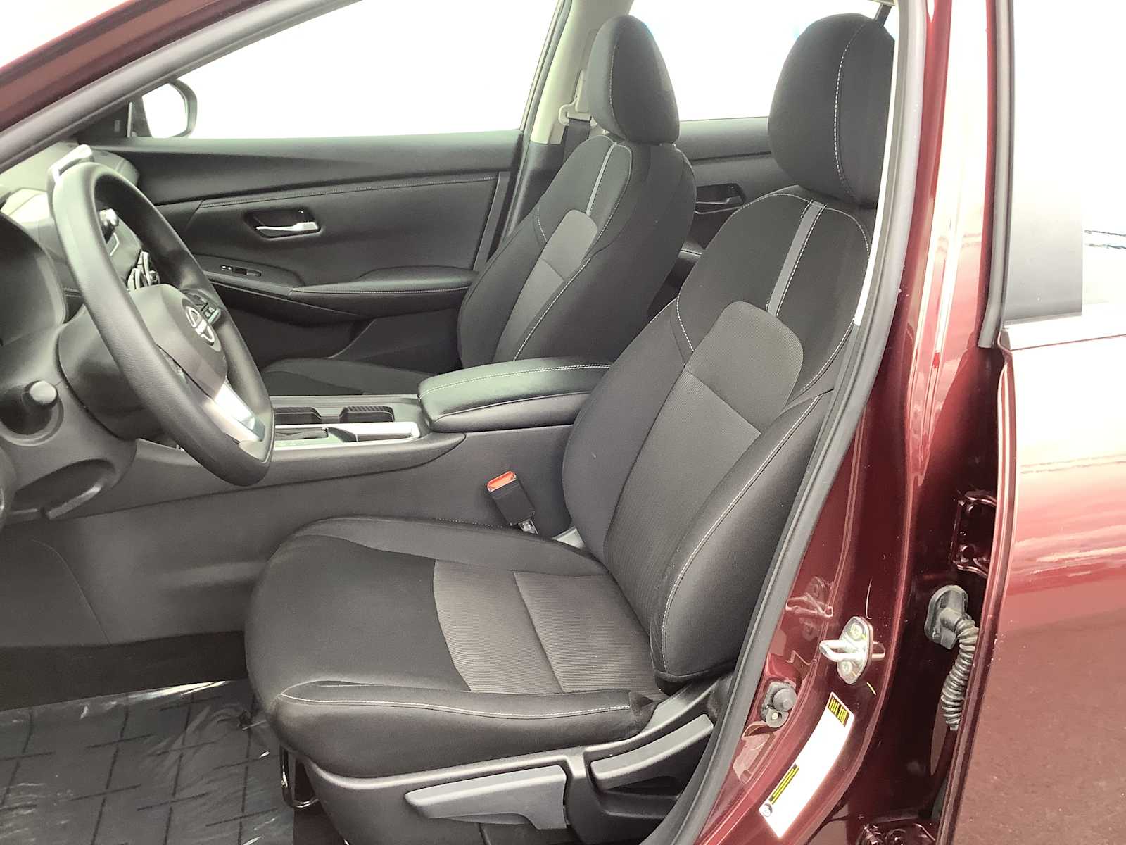 Thumbnail: 2024 Nissan Sentra - 11