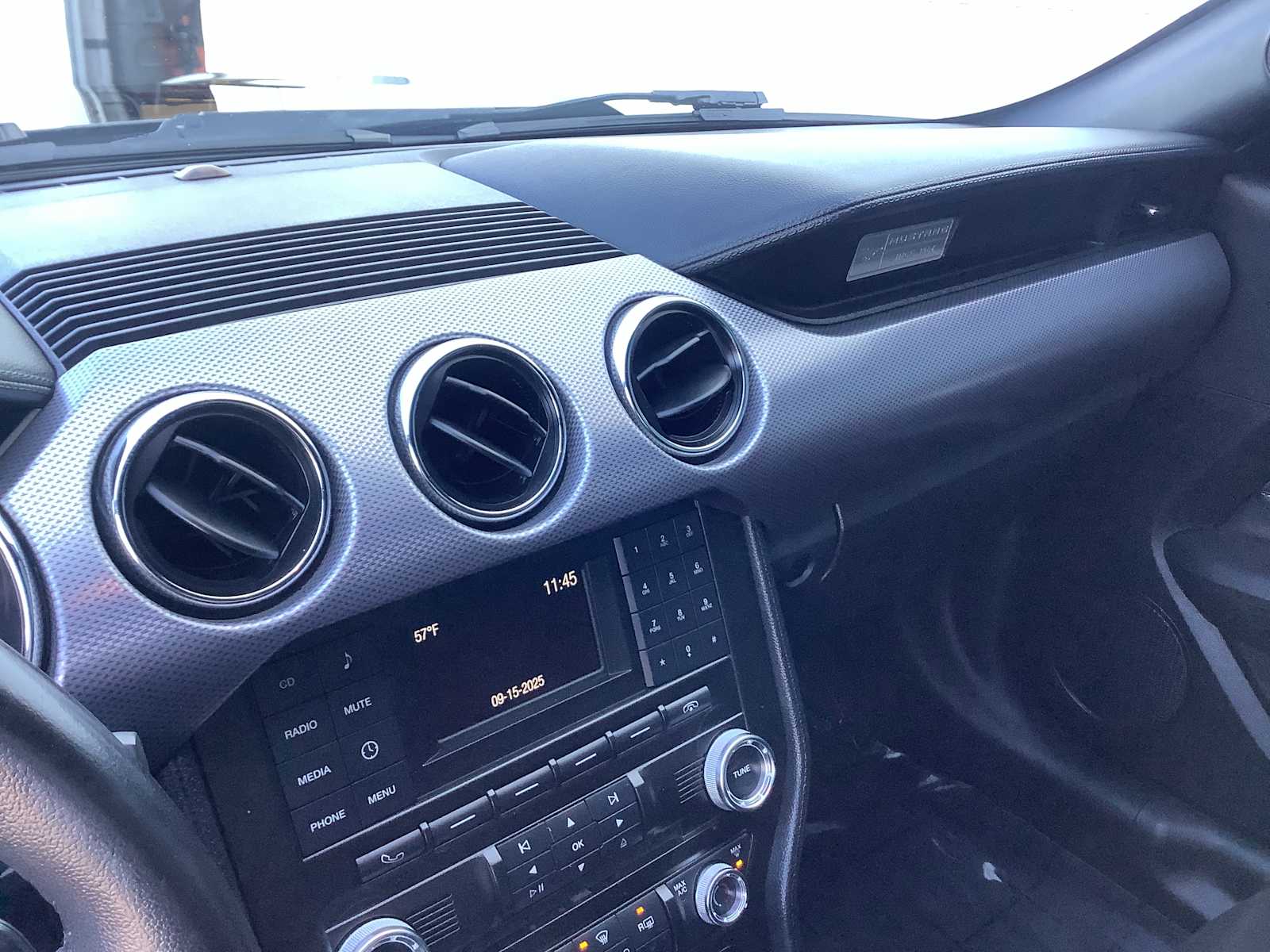 Thumbnail: 2017 Ford Mustang - 17