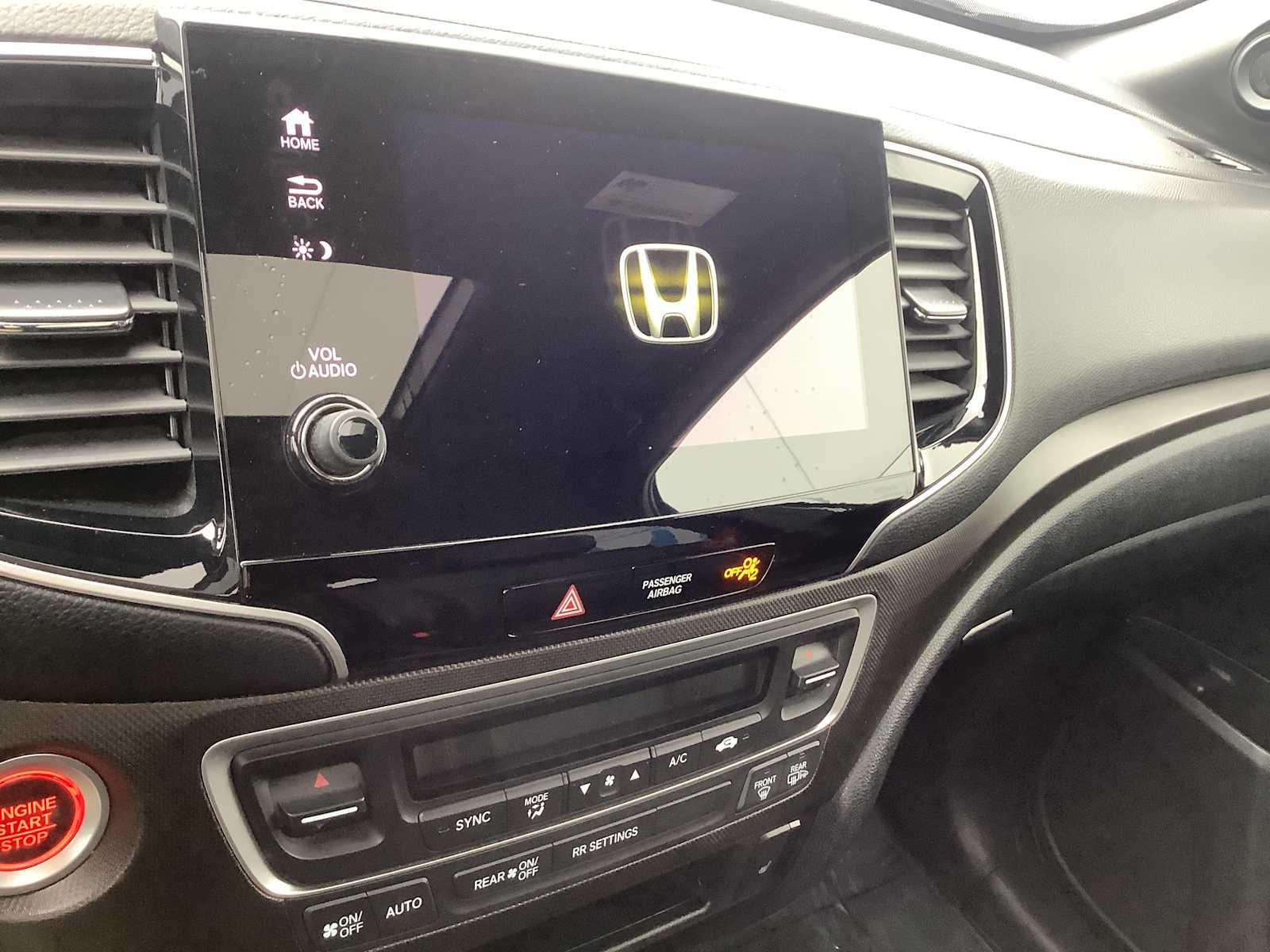 Thumbnail: 2023 Honda Passport - 17