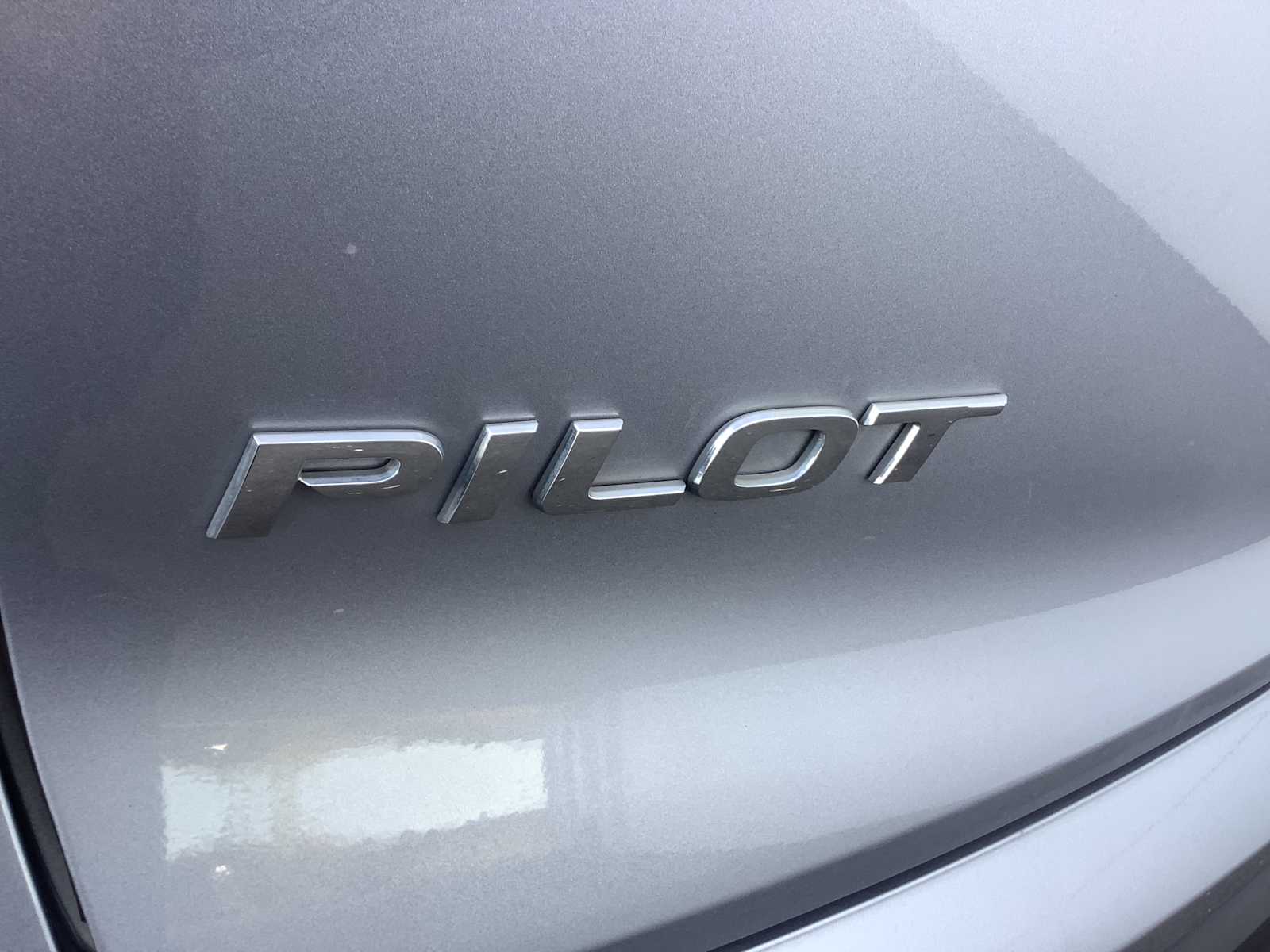 2022 Honda Pilot SE - Photo 7