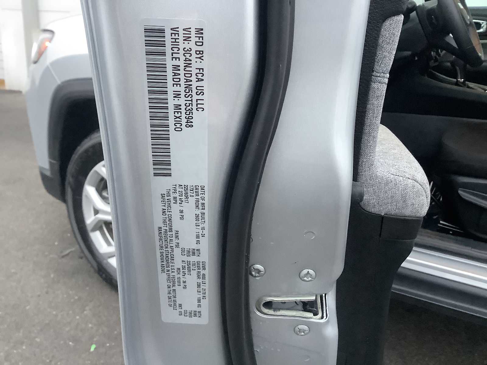 Thumbnail: 2025 Jeep Compass - 21