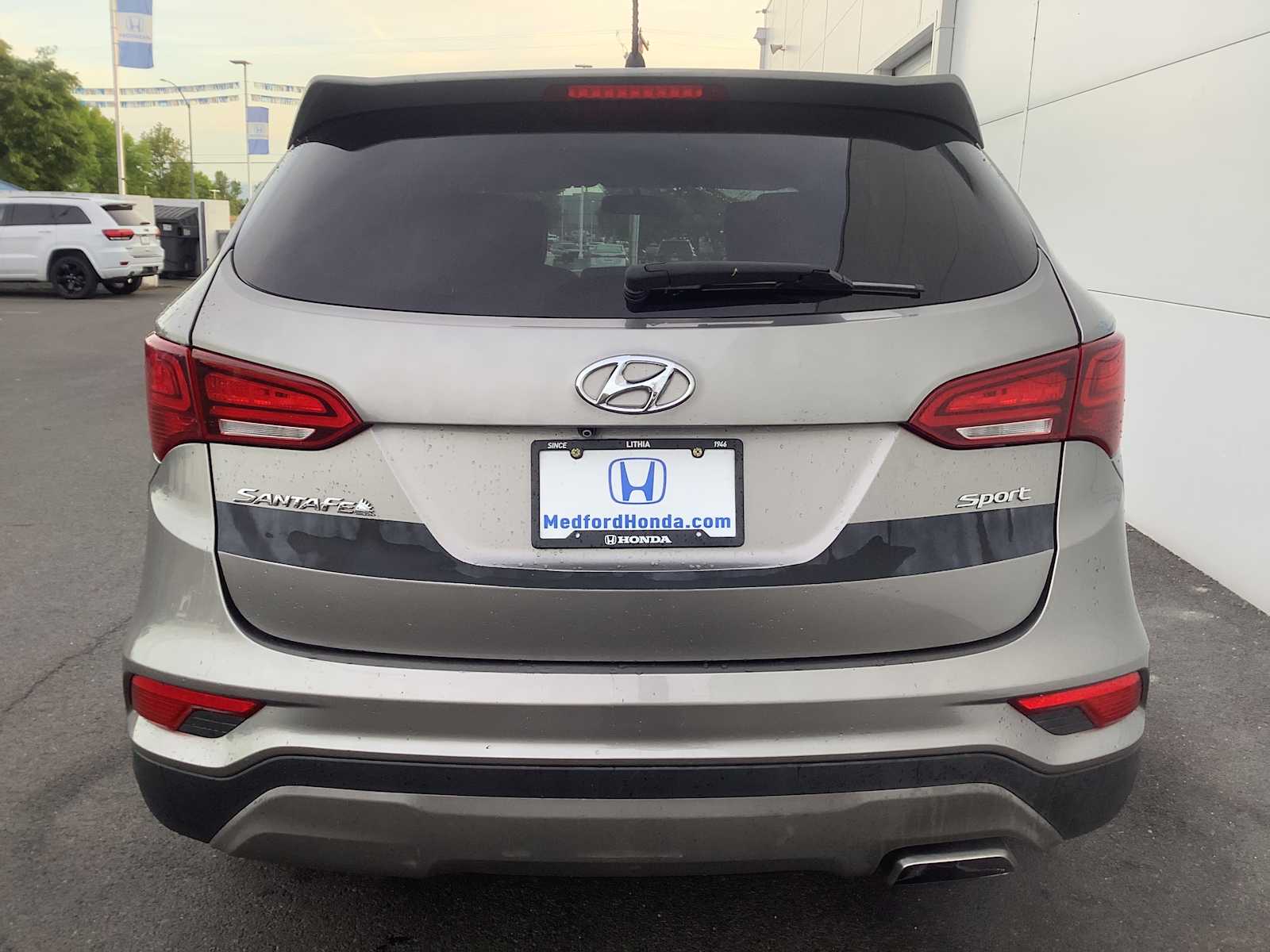 Thumbnail: 2018 Hyundai Santa Fe - 5