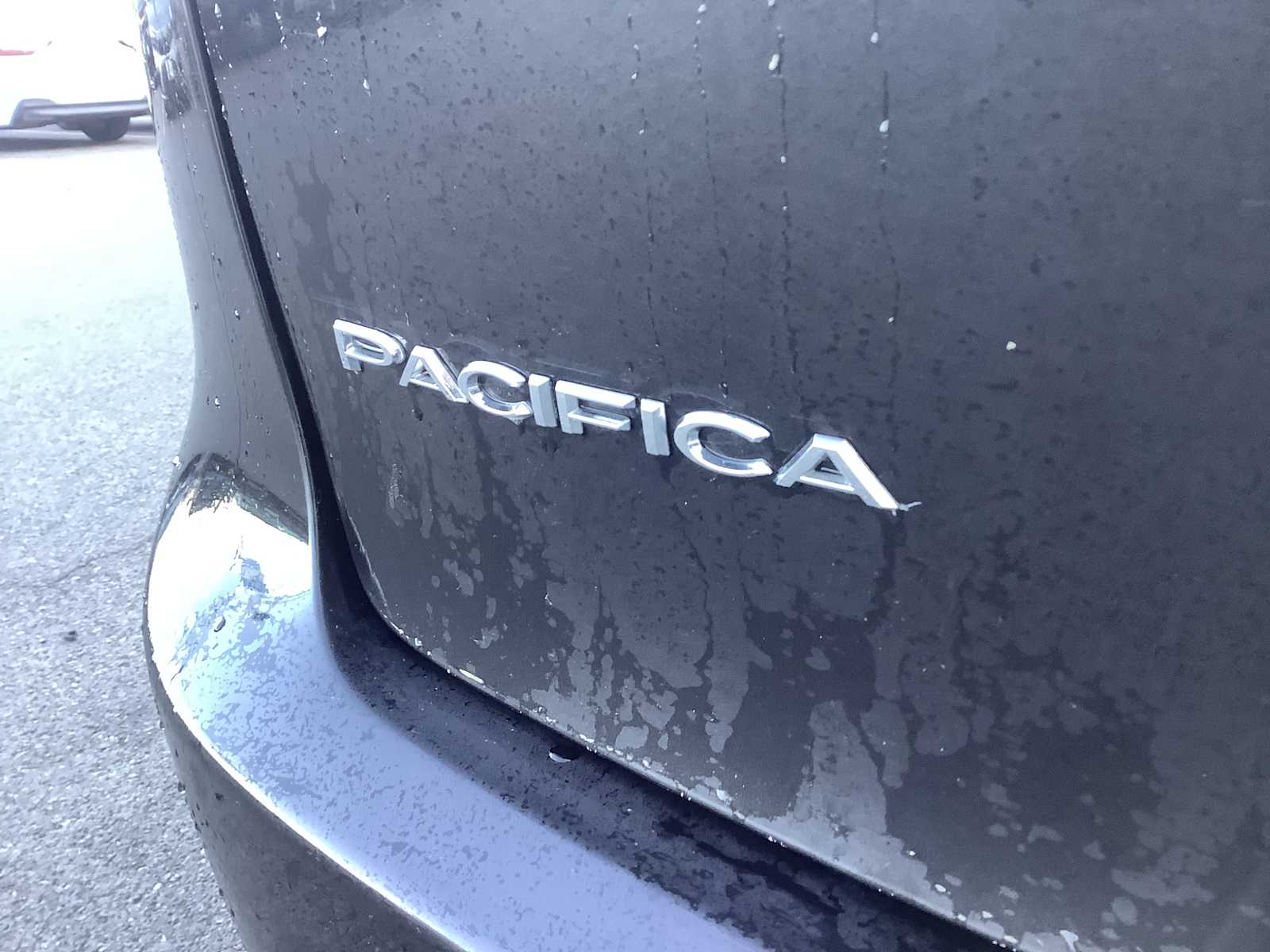 Thumbnail: 2022 Chrysler Pacifica - 6