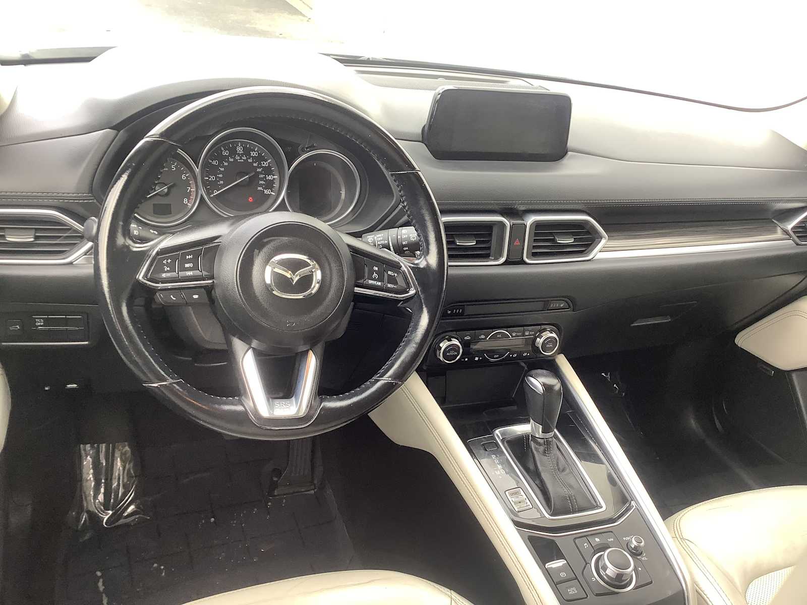 Thumbnail: 2017 Mazda CX-5 - 10