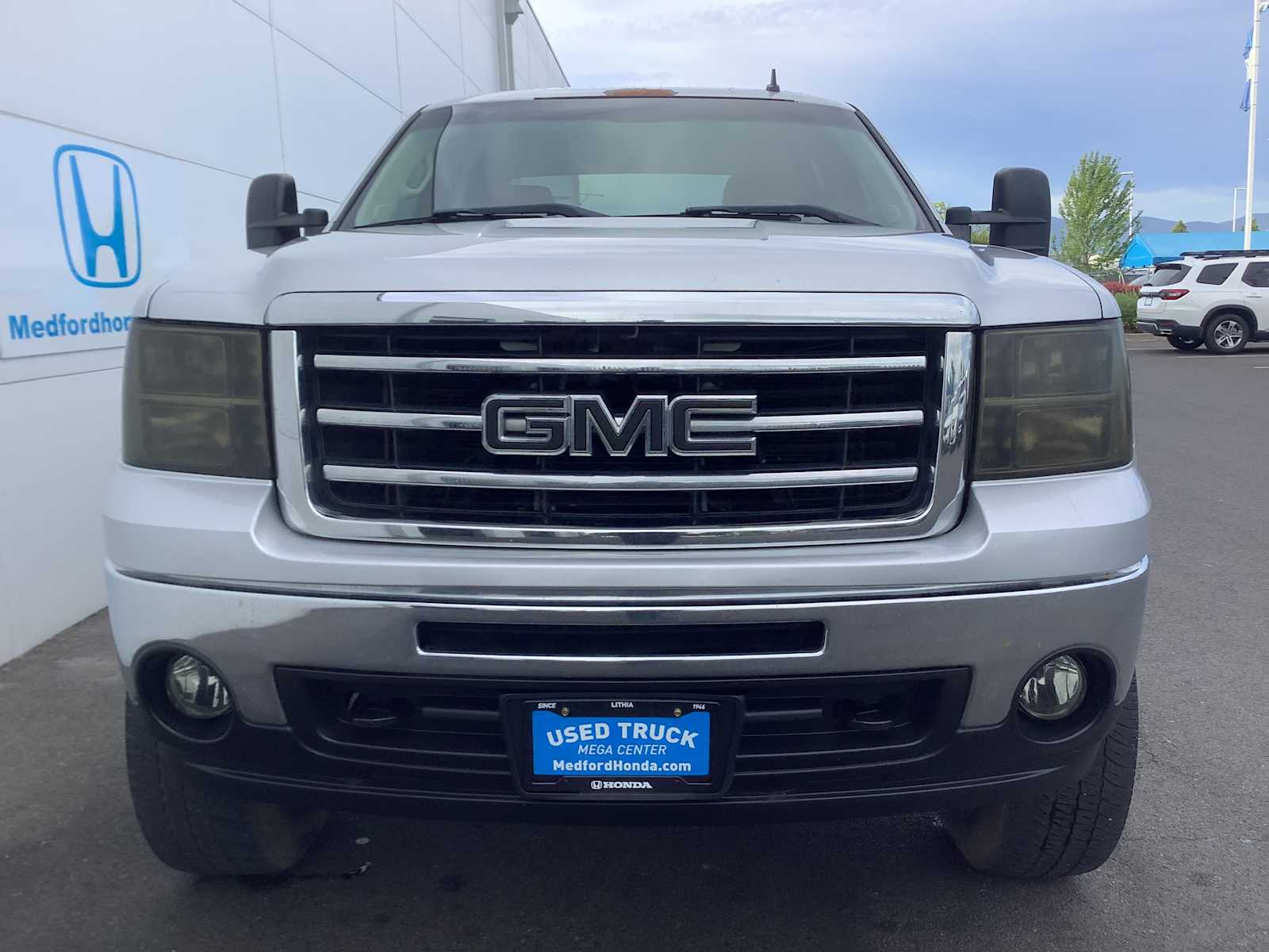 Thumbnail: 2013 GMC Sierra 1500 - 9
