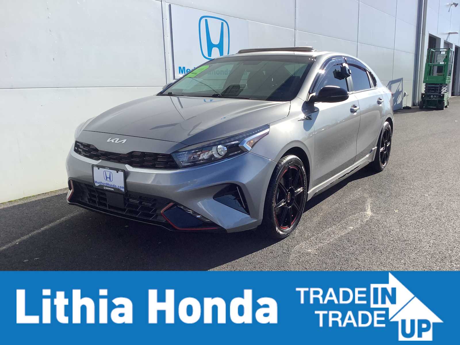 Thumbnail: 2024 Kia Forte - 1