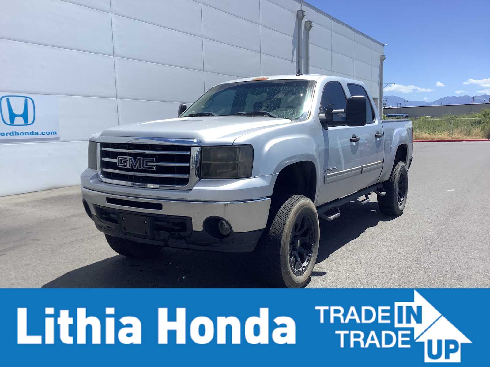 2013 GMC Sierra 4WD Crew Cab SLE SWB's photo