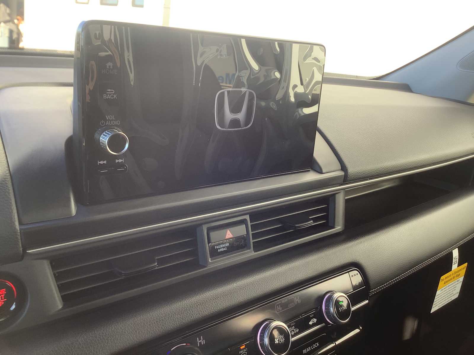 Thumbnail: 2025 Honda Pilot - 15