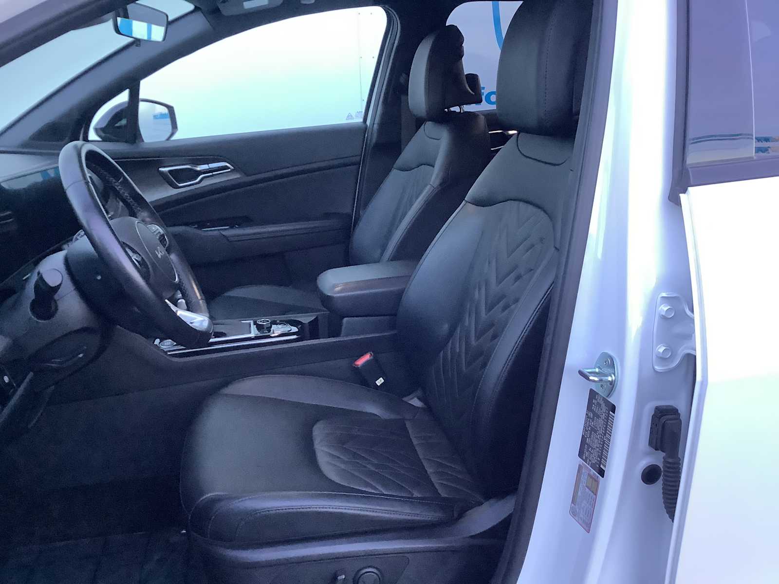 Thumbnail: 2023 Kia Sportage - 11