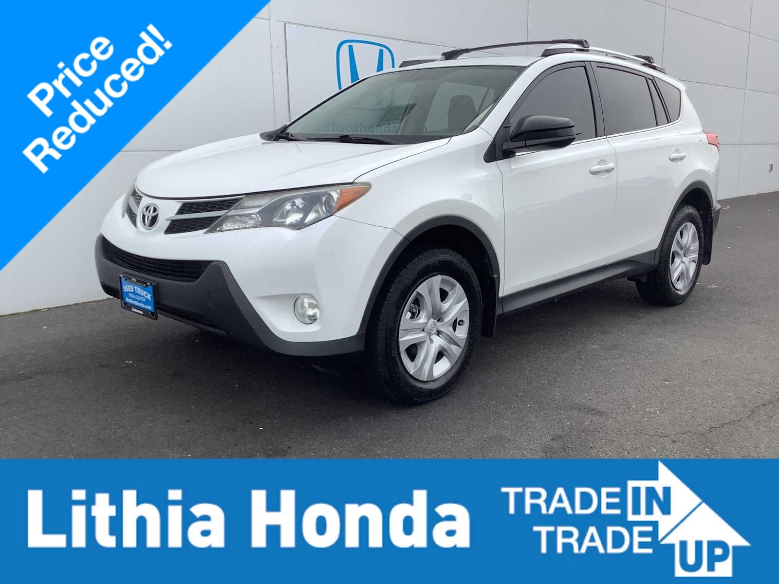 Thumbnail: 2013 Toyota RAV4 - 1