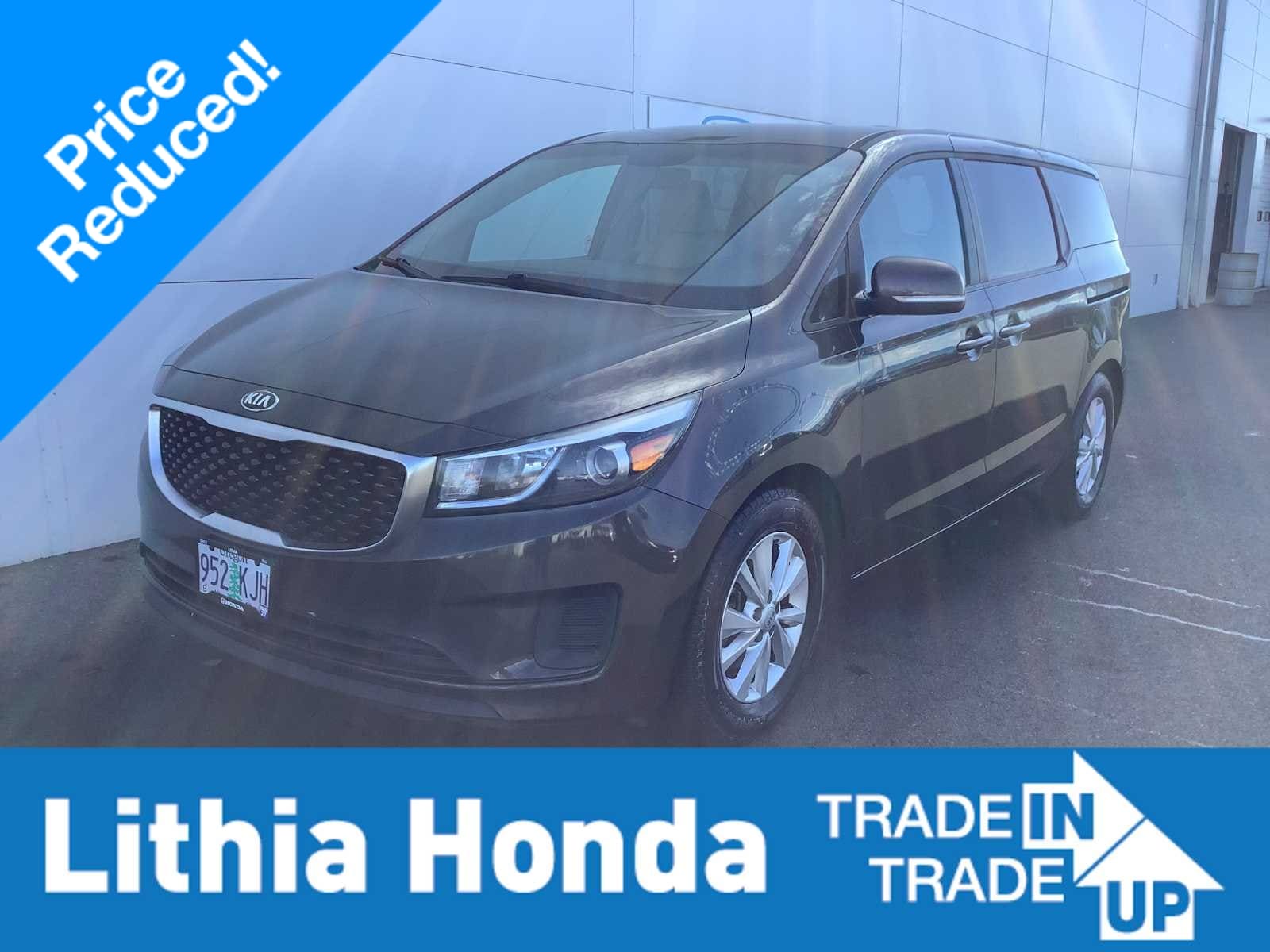 2017 Kia Sedona LX -
                  Medford, OR