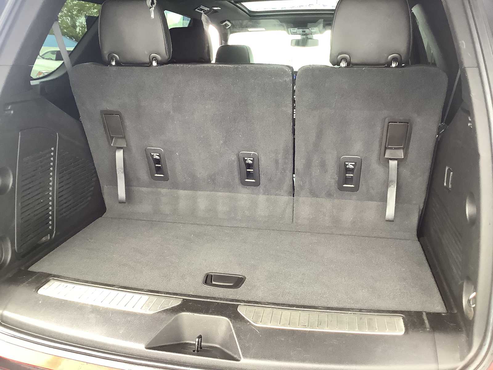 Thumbnail: 2021 Chevrolet Tahoe - 19