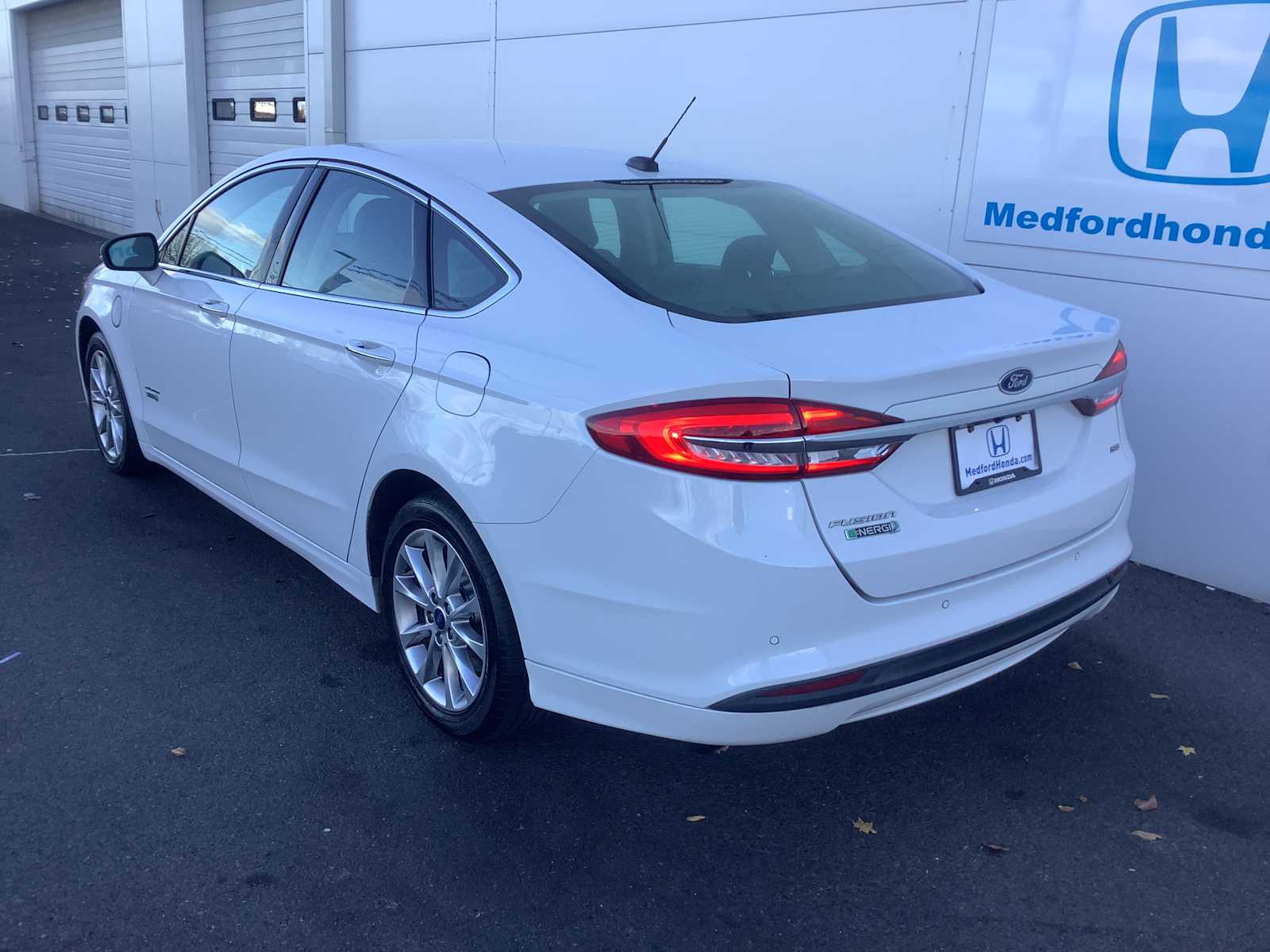 2018 Ford Fusion Energi SE photo 4