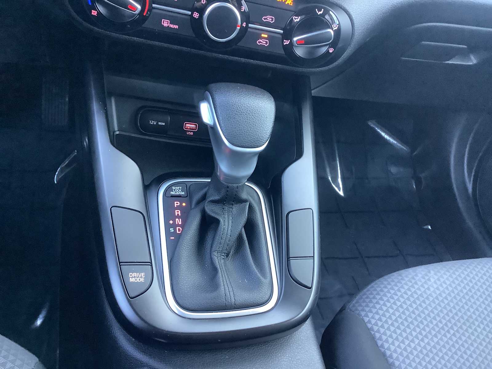 Thumbnail: 2022 Kia Soul - 18