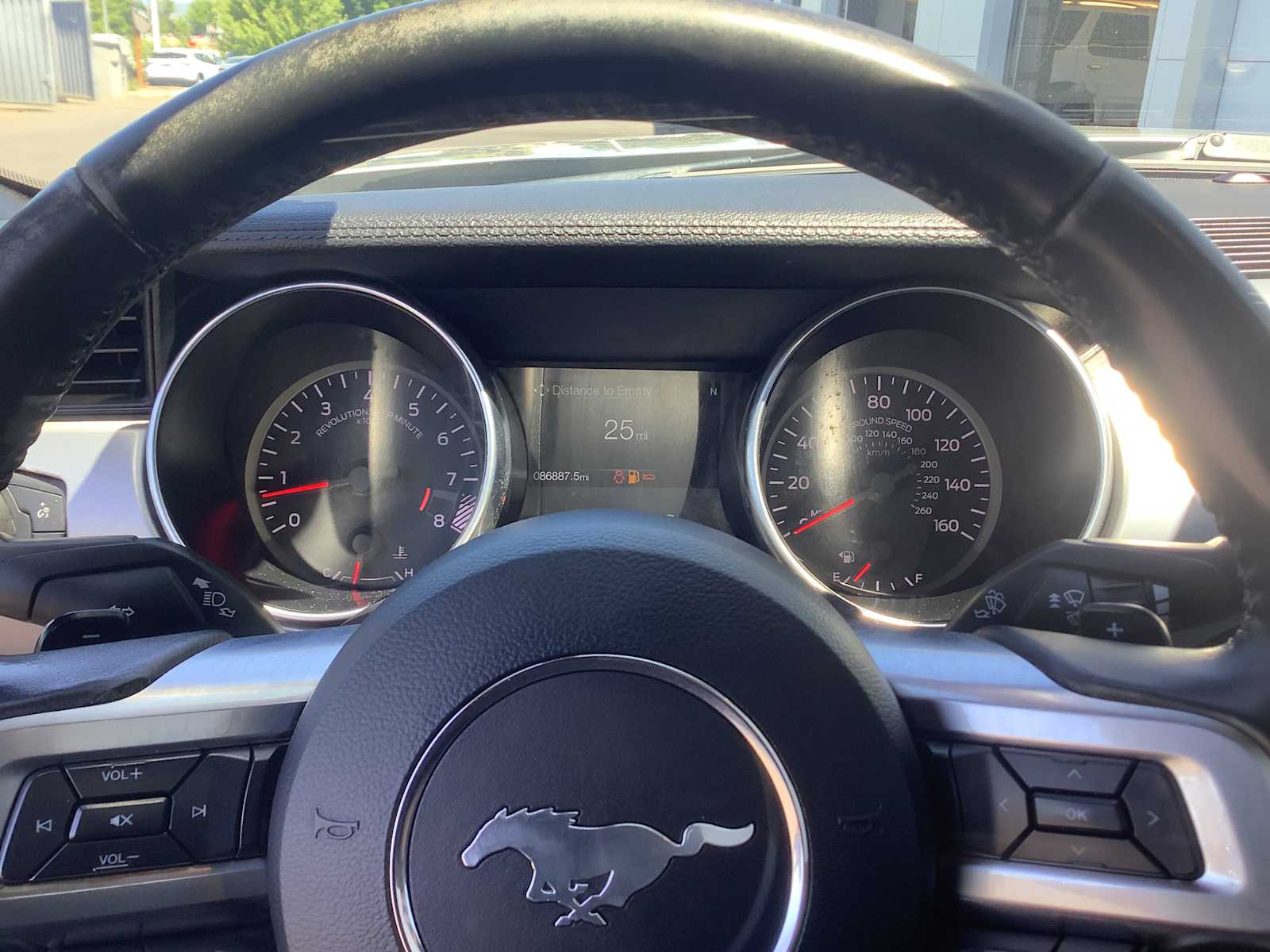 2019 Ford Mustang GT Premium - Photo 16