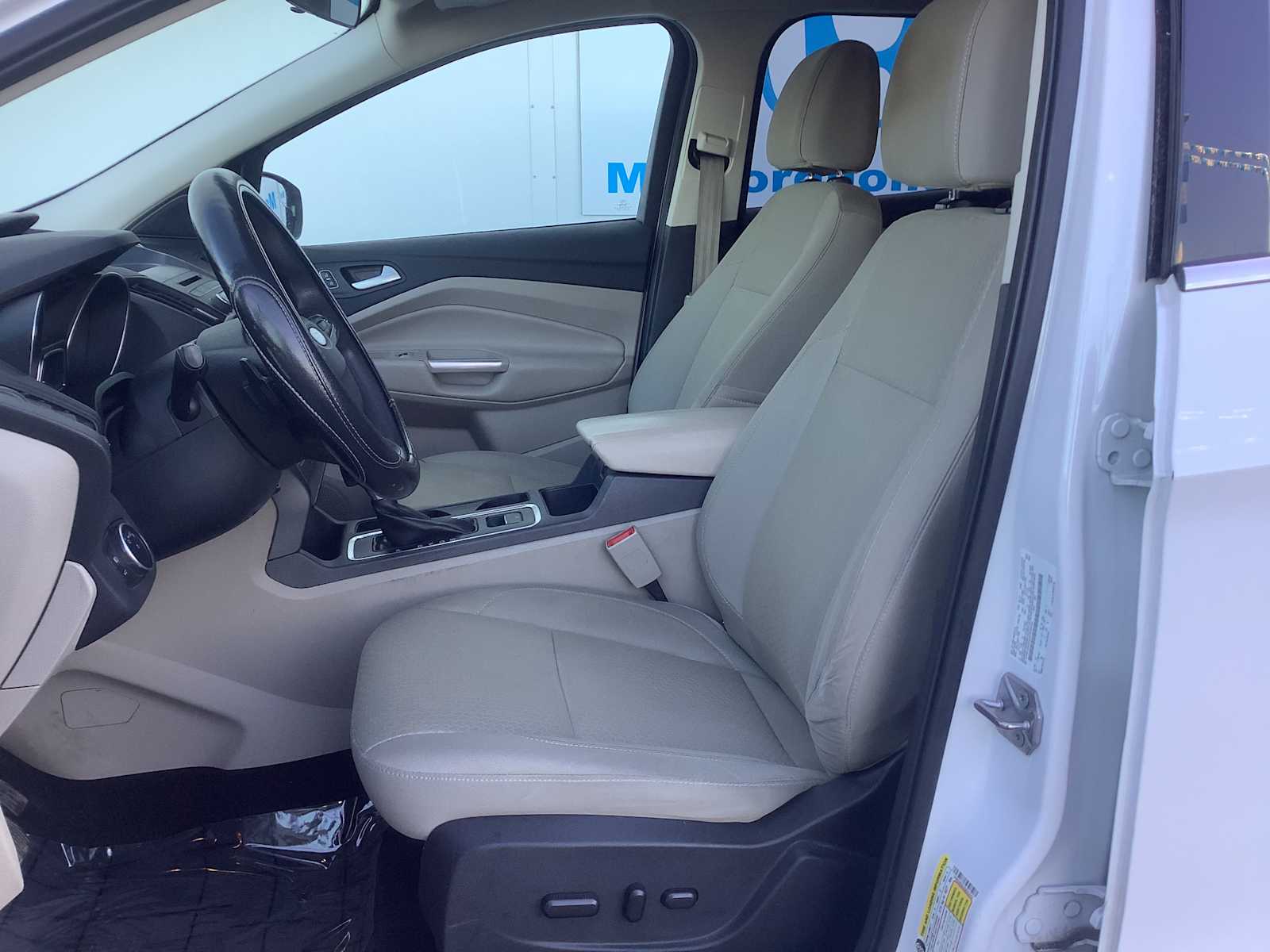 Thumbnail: 2017 Ford Escape - 11