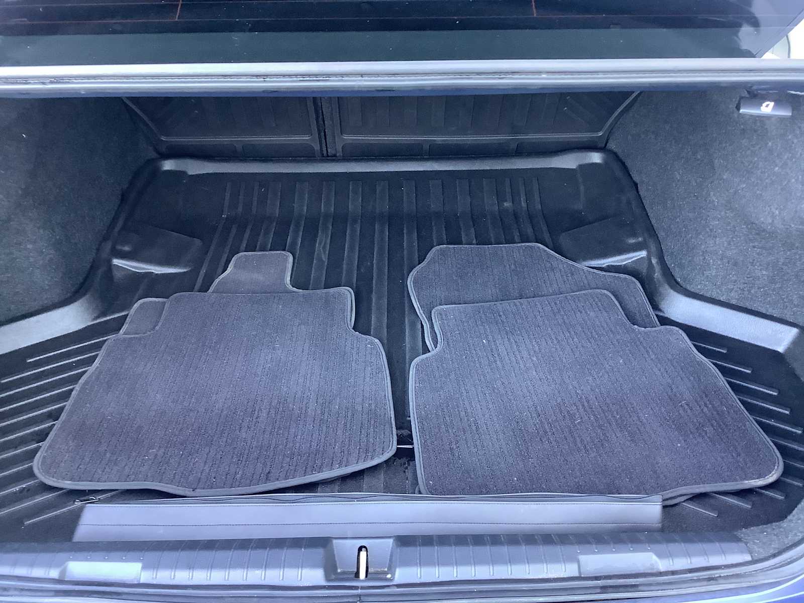 2023 Subaru Legacy Premium 13
