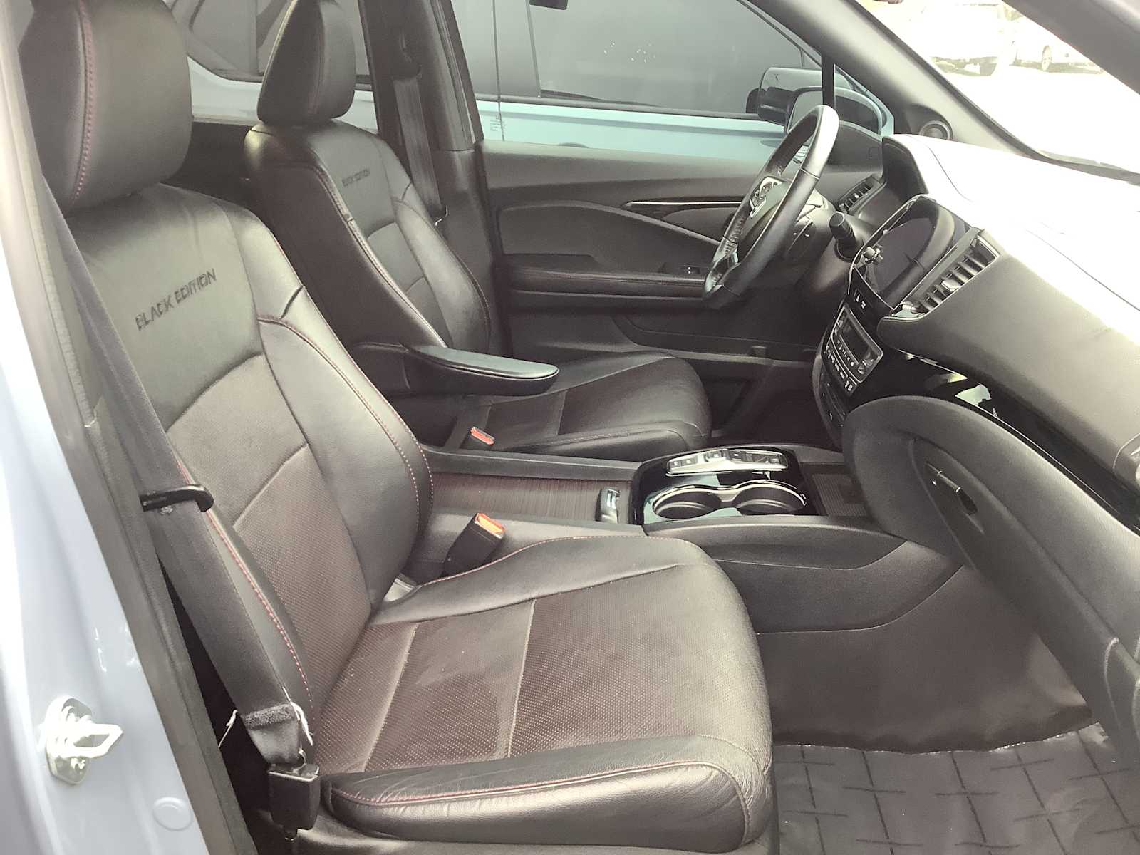 Thumbnail: 2022 Honda Pilot - 15