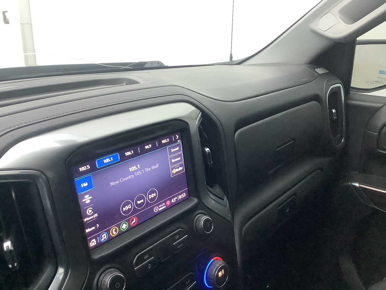 Thumbnail: 2021 Chevrolet Silverado 1500 - 17