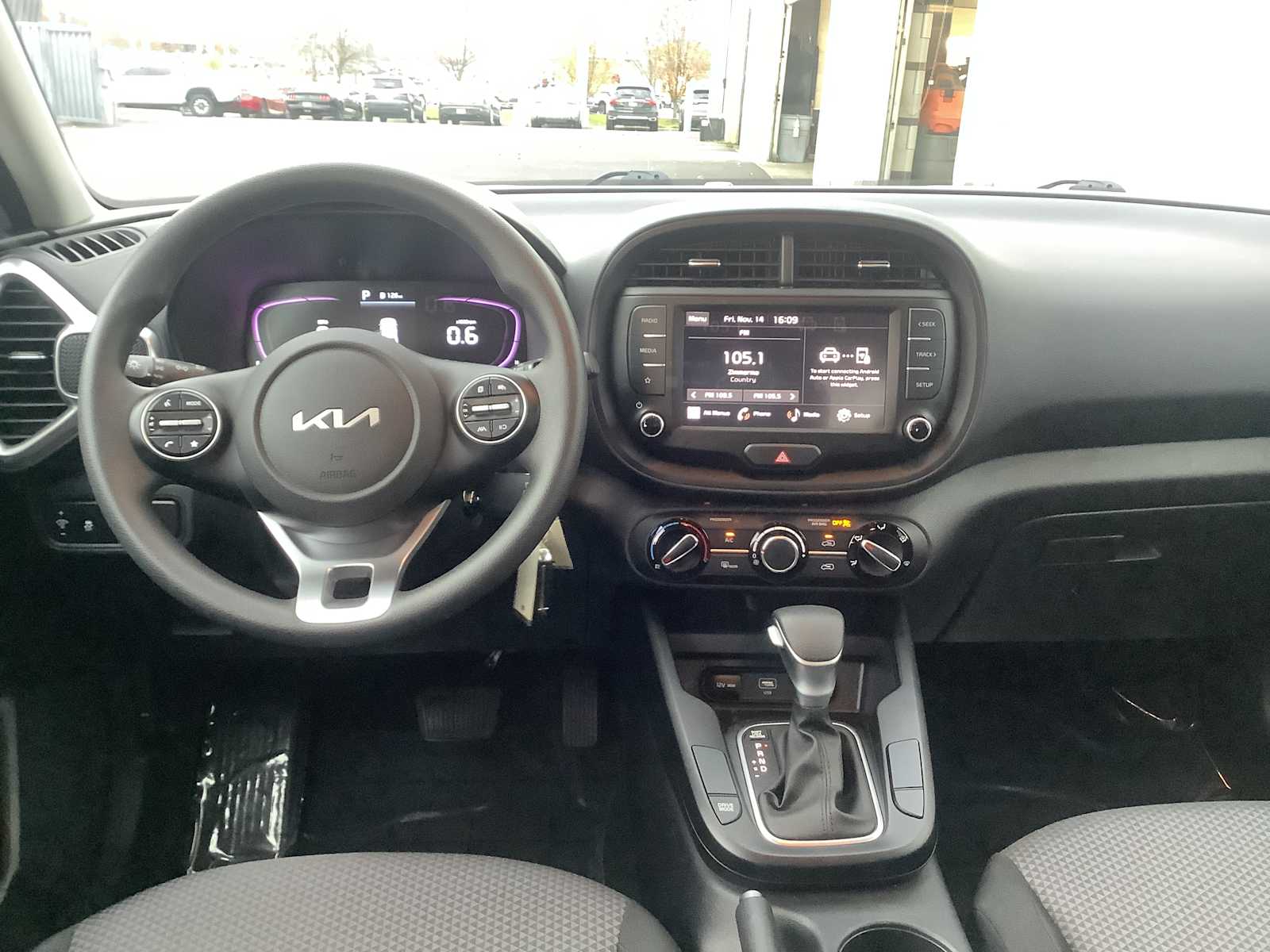 Thumbnail: 2023 Kia Soul - 10