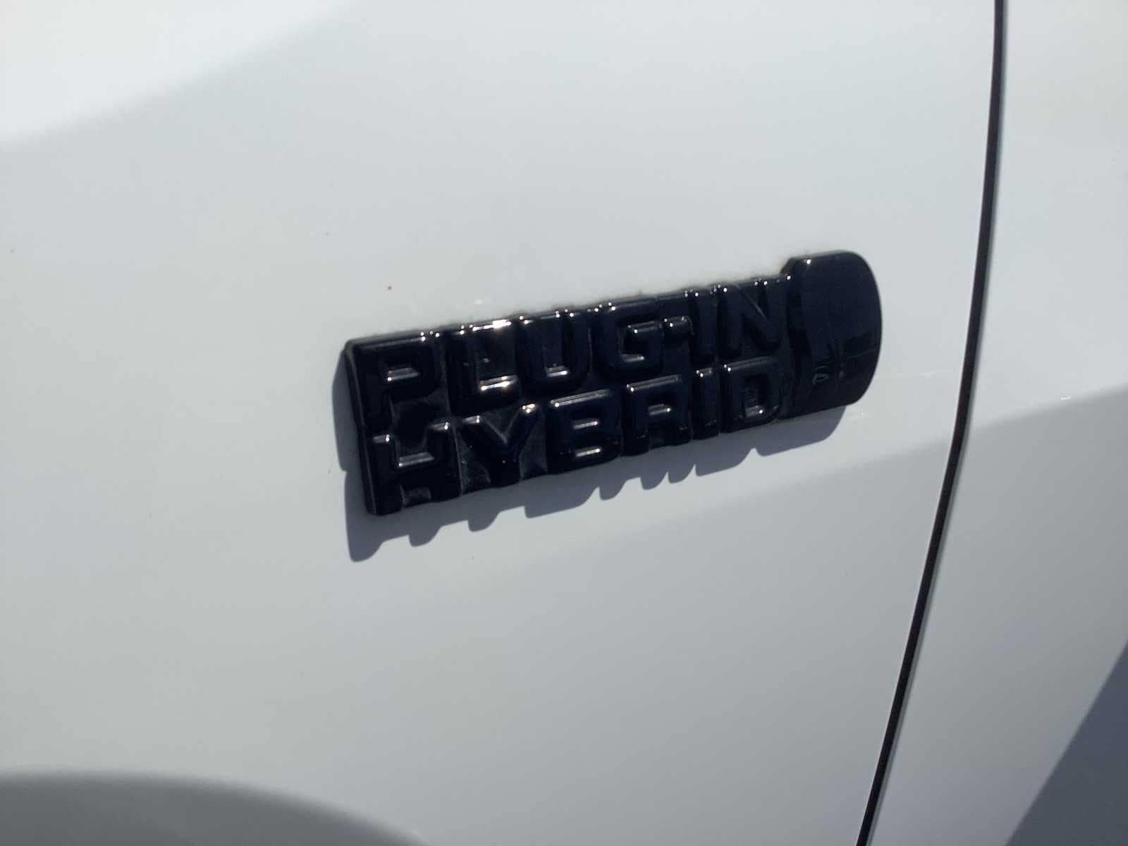 Thumbnail: 2022 Toyota RAV4 - 8