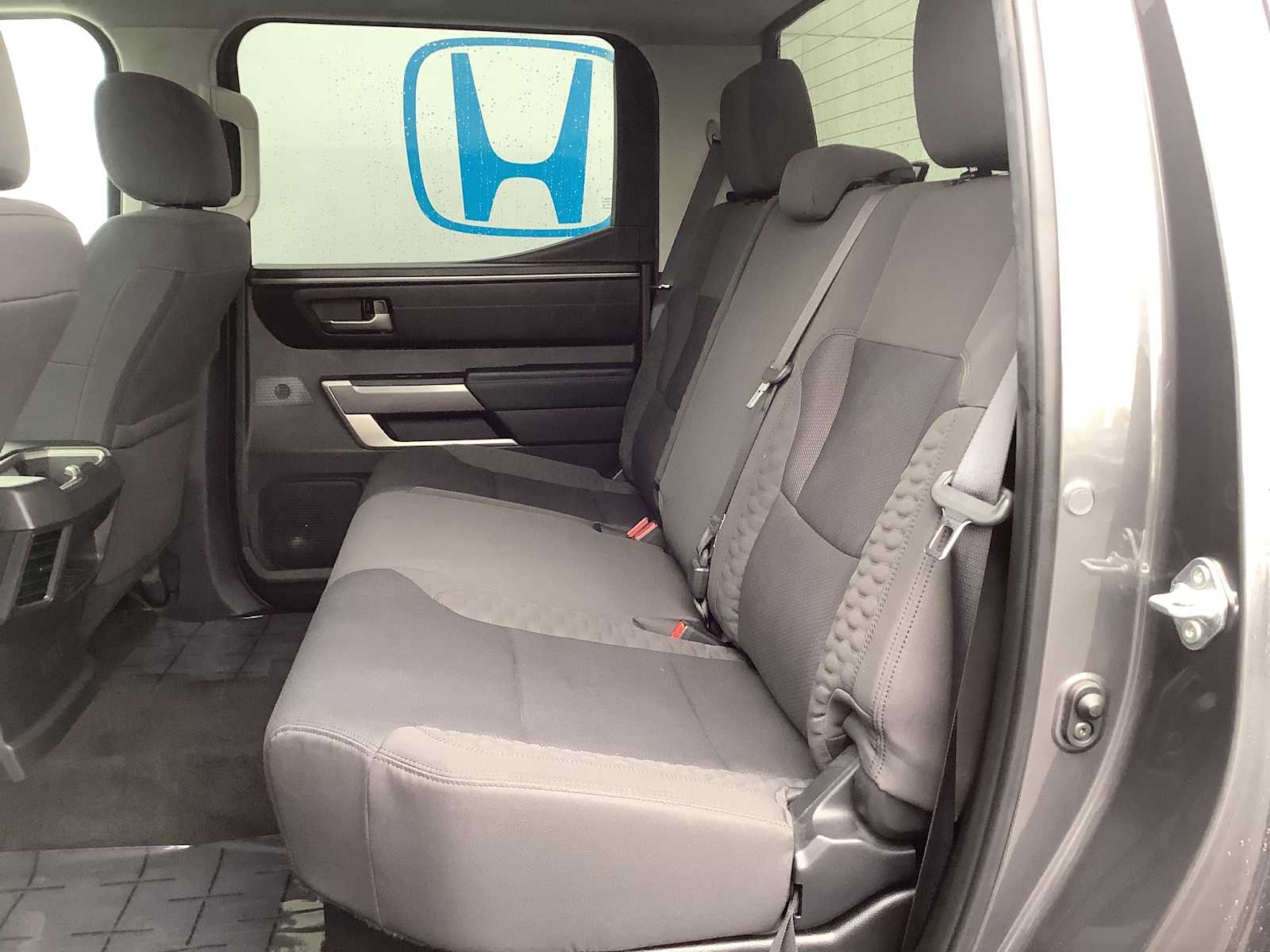 Thumbnail: 2022 Toyota Tundra - 13