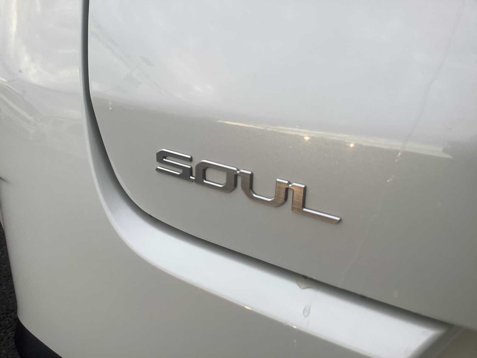 Thumbnail: 2023 Kia Soul - 6