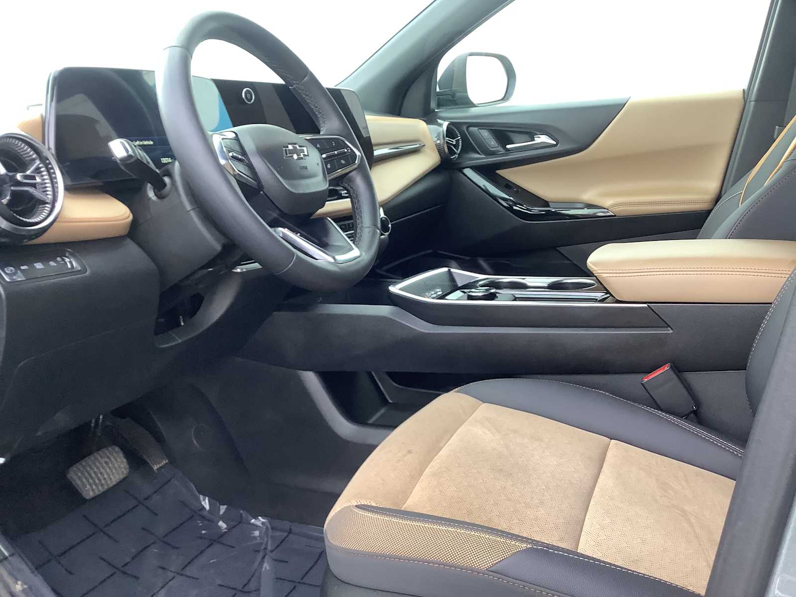 Thumbnail: 2025 Chevrolet Equinox - 3