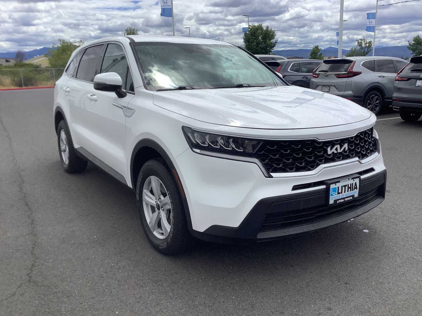 Thumbnail: 2022 Kia Sorento - 8
