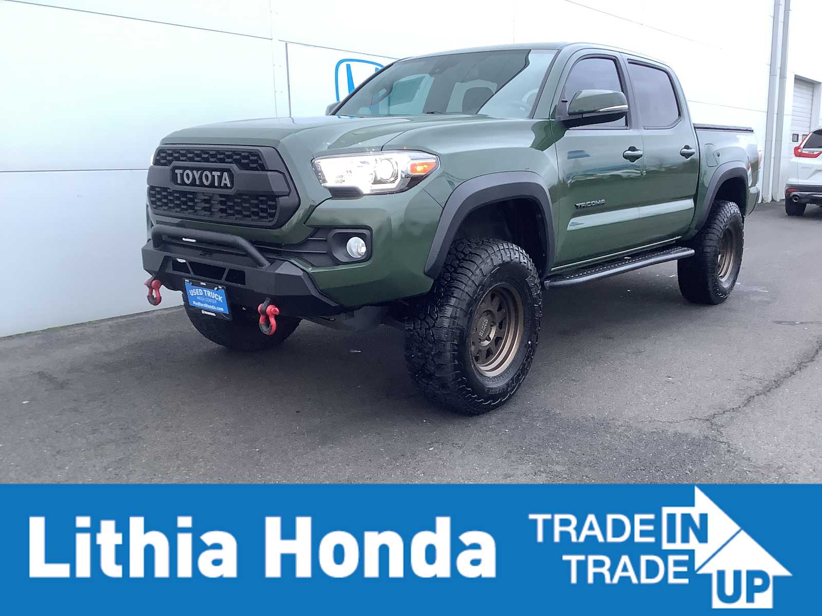 2021 Toyota Tacoma TRD Off Road's photo